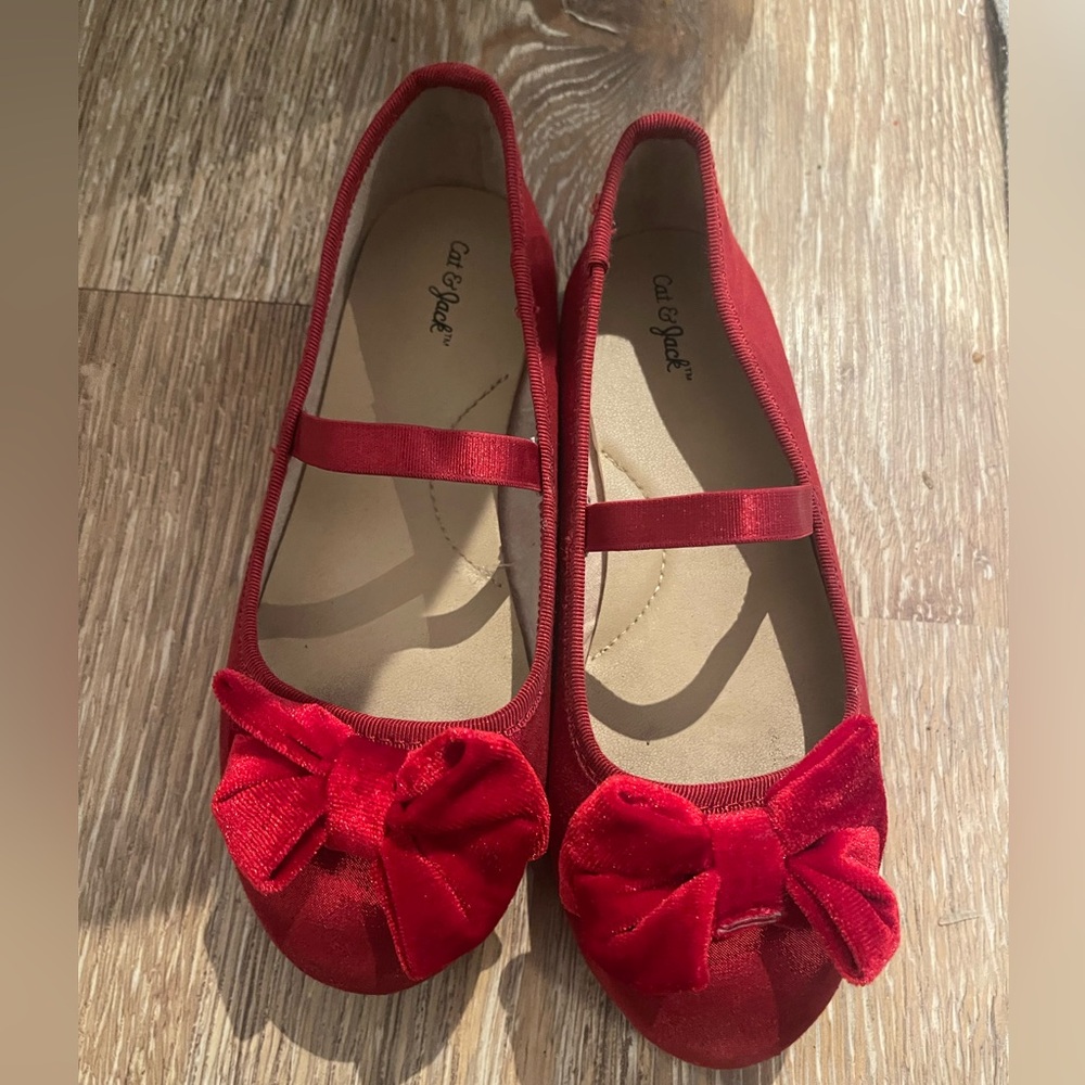 Cat and Jack Red Velvet Ballet Flats with Bow - Picture 2 of 2